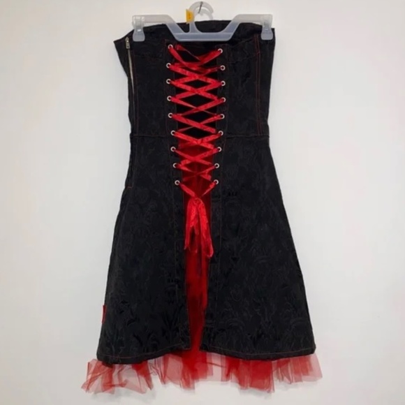 *ISO* Tripp nyc - Picture 2 of 4